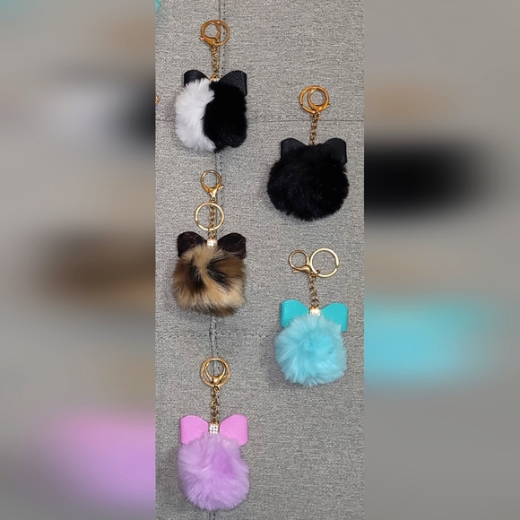 ONE Bag Charm/Keychain of your choice - Picture 4 of 4